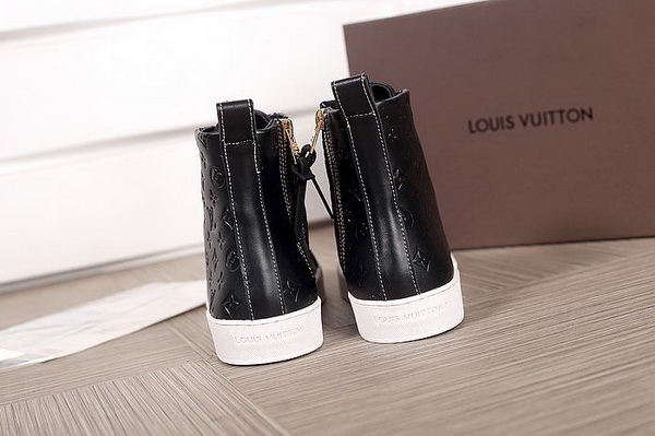 LV Casual shoes Women--070